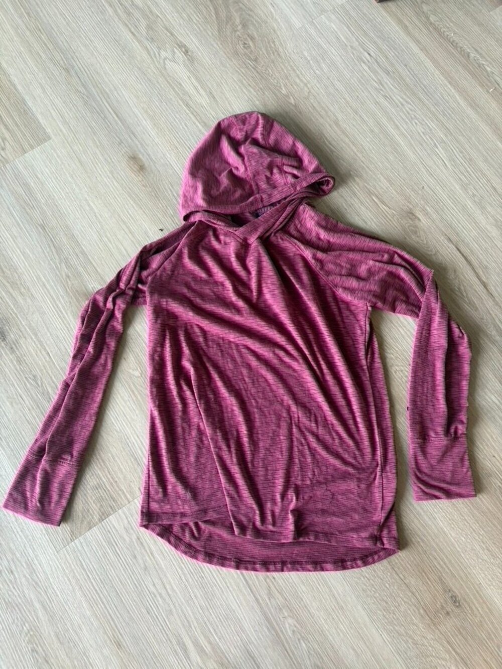 Kuhl Lightweight Hoodie tshirt womens heathered maroon Small